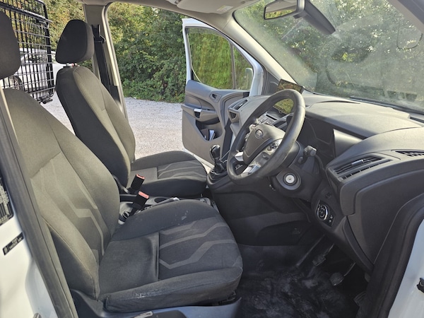 Used Ford Transit Connect 2017 for sale - 76238532: Photo 6