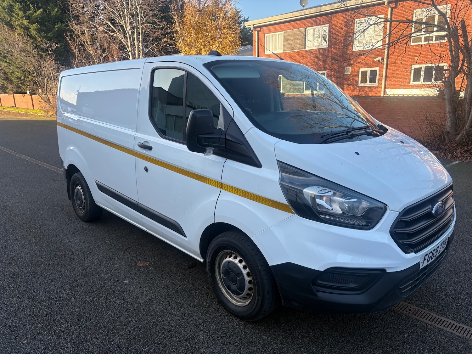 Used Ford Transit Custom 2019 for sale - 76897339: Photo 1