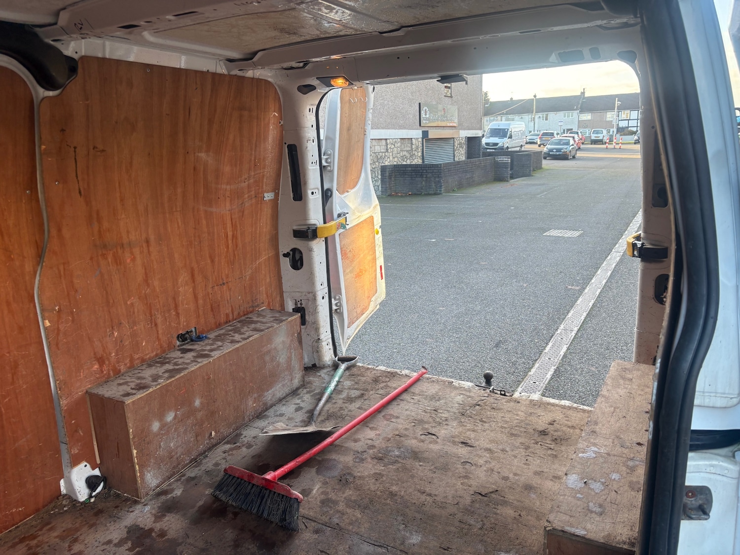 Used Ford Transit Custom 2019 for sale - 76897339: Photo 10