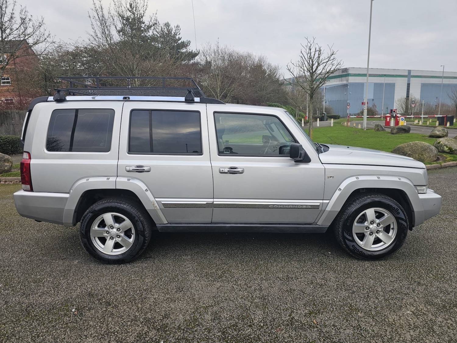 Used Jeep Commander 2006 for sale - 77385438: Photo 3