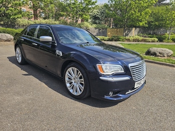 Used Chrysler 300C 2012 for sale - 78403322: Photo