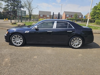 Used Chrysler 300C 2012 for sale - 78403322: Photo