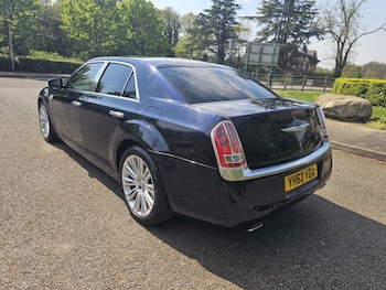 Used Chrysler 300C 2012 for sale - 78403322: Photo