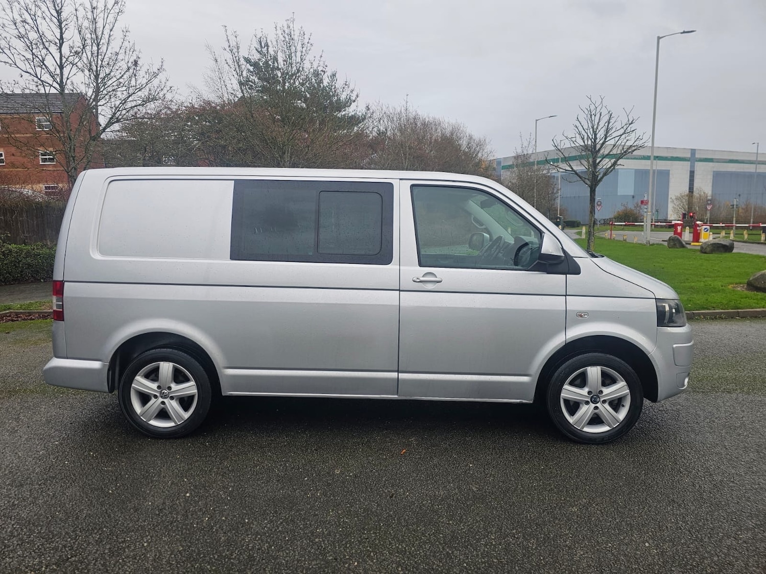 Used Volkswagen Transporter 2014 for sale - 76987159: Photo 2