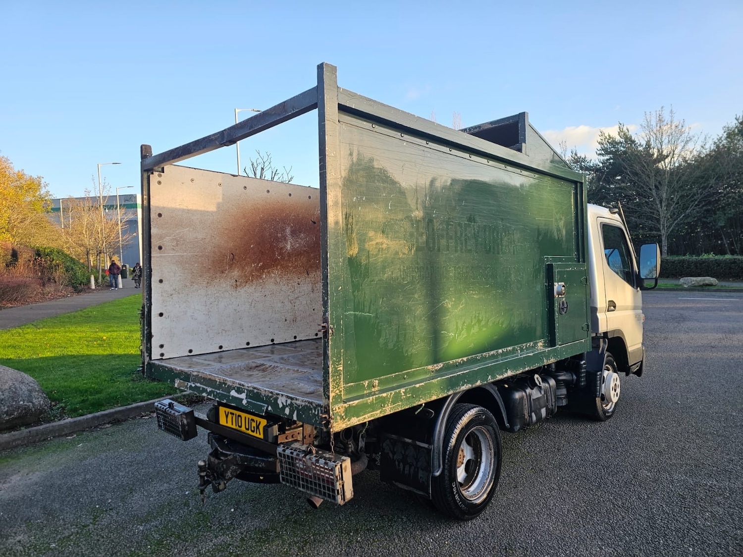 Used Mitsubishi Canter 2010 for sale - 76606817: Photo 8