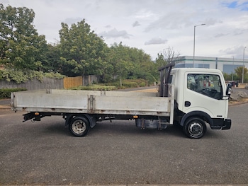 Used Nissan Cabstar 2017 for sale - 79564481: Photo