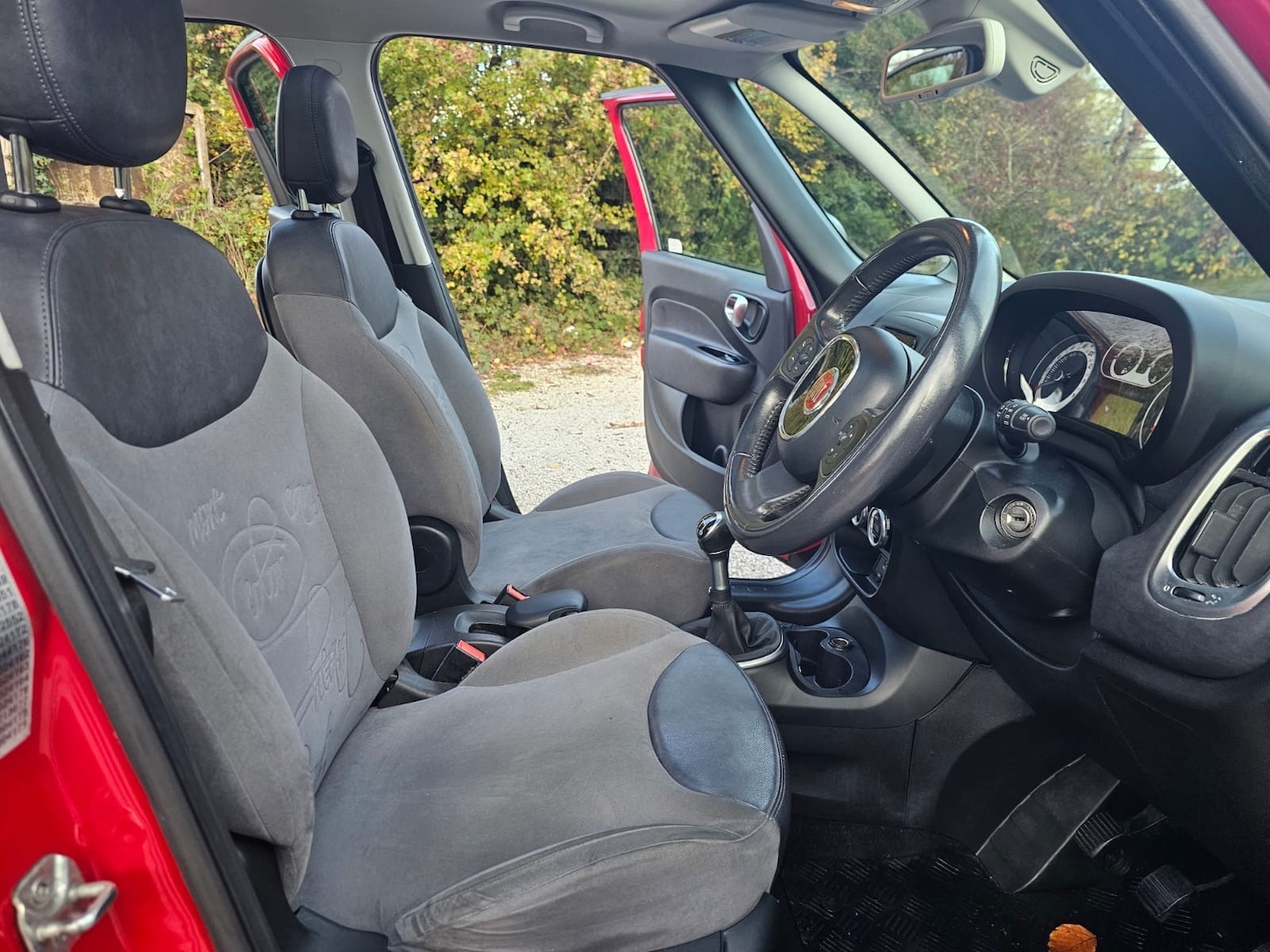 Used Fiat 500L 2014 for sale - 76444653: Photo 6