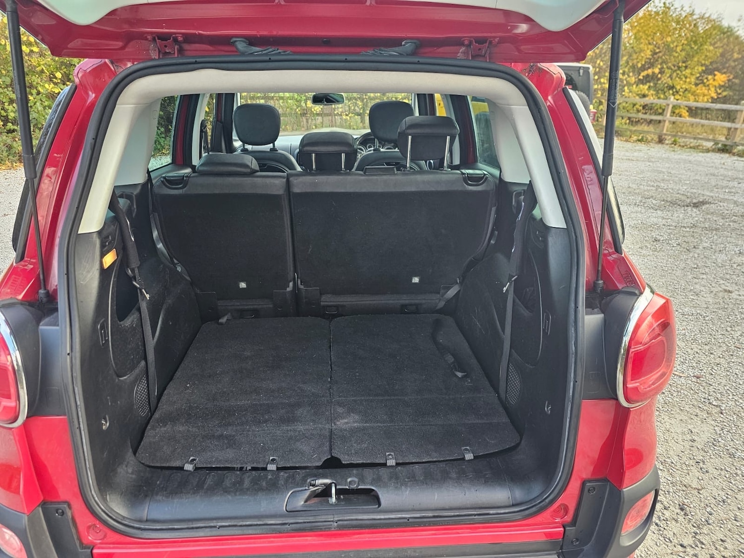 Used Fiat 500L 2014 for sale - 76444653: Photo 9