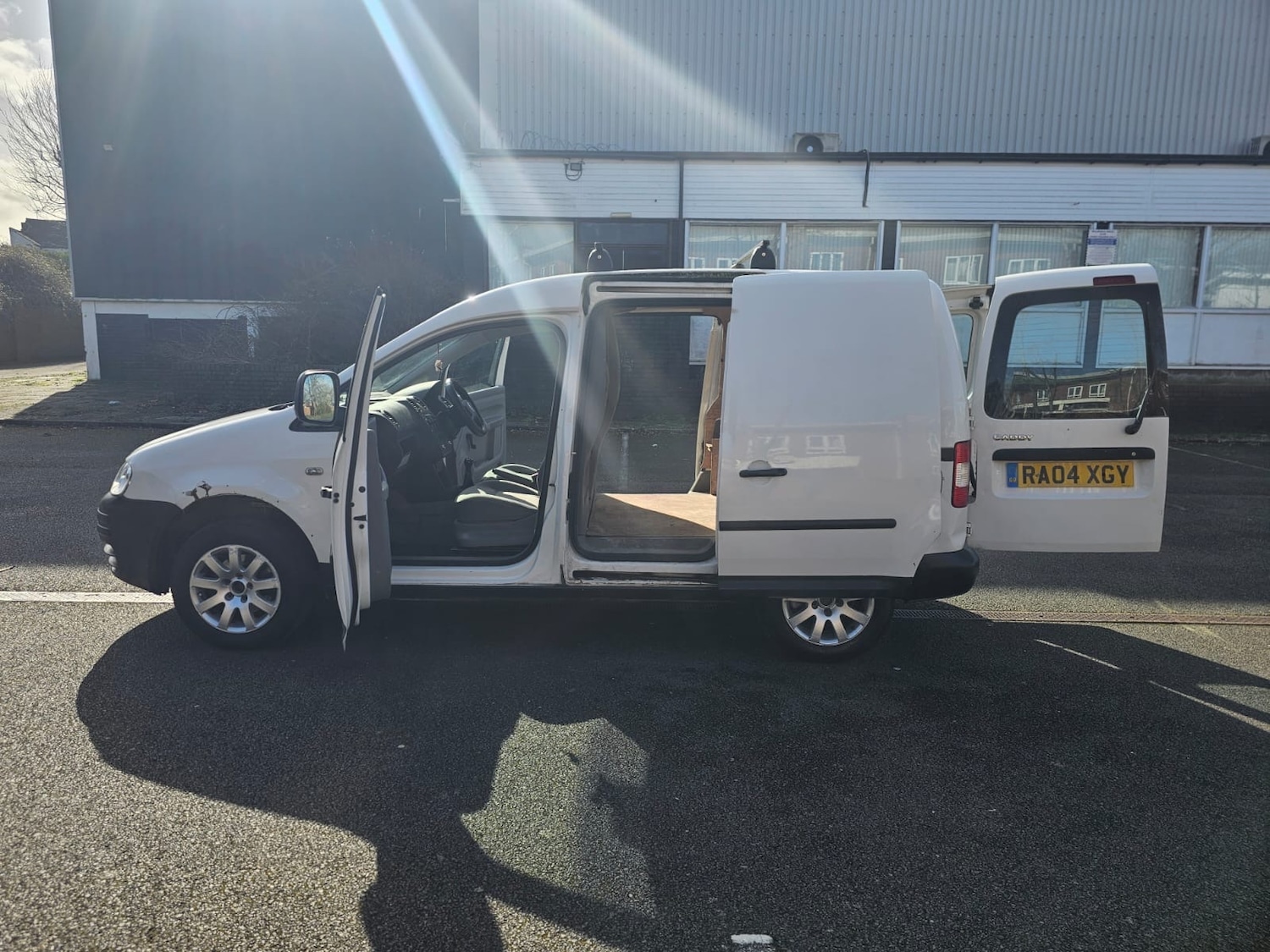 Used Volkswagen Caddy 2004 for sale - 77872319: Photo 6