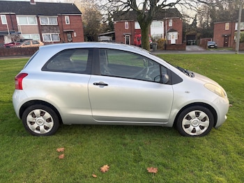 Used Toyota Yaris 2006 for sale - 76569110: Photo