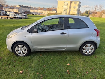 Used Toyota Yaris 2006 for sale - 76569110: Photo