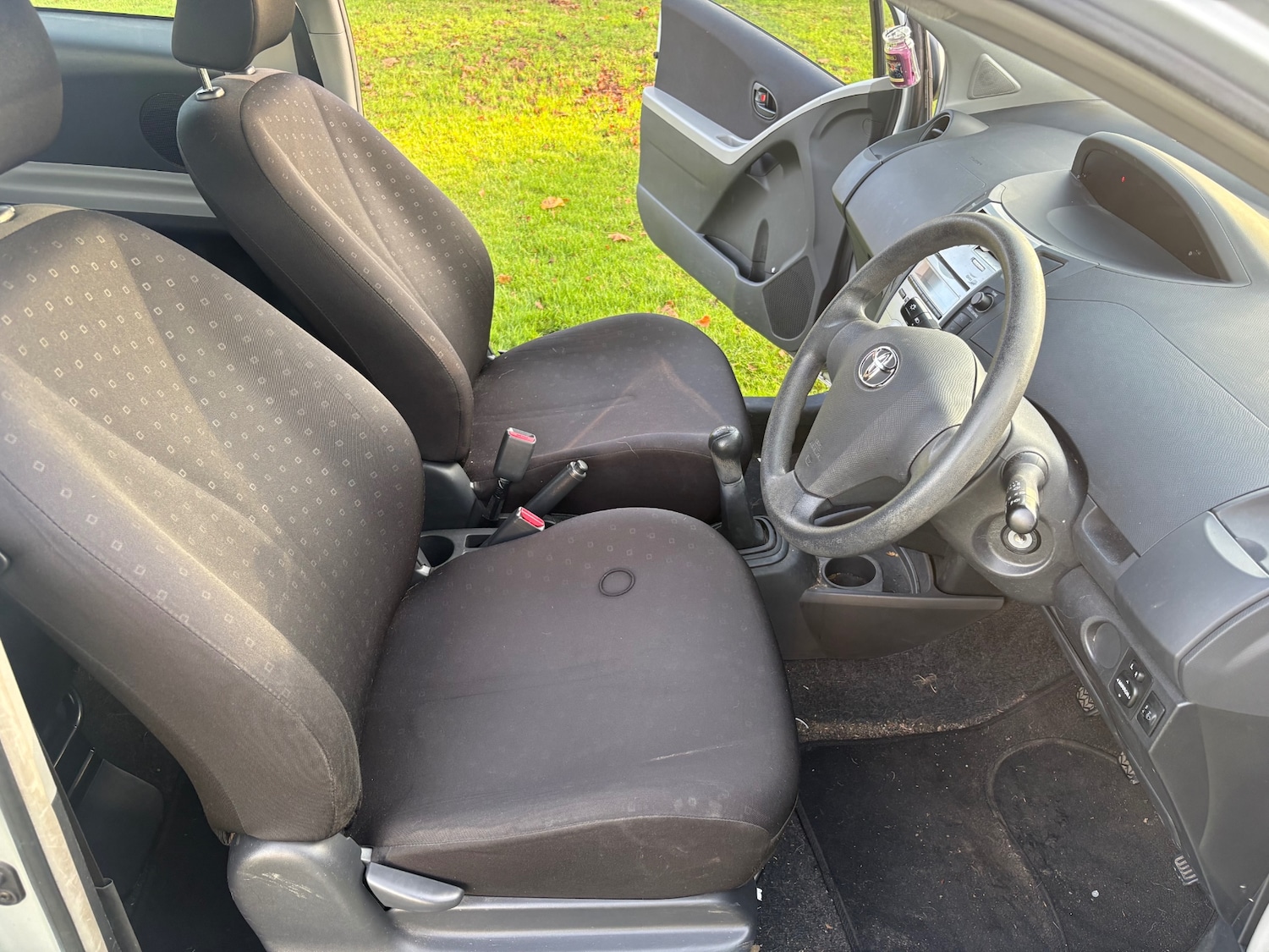 Used Toyota Yaris 2006 for sale - 76569110: Photo 6