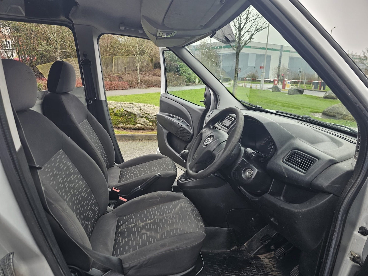 Used Vauxhall Combo 2013 for sale - 77564099: Photo 6