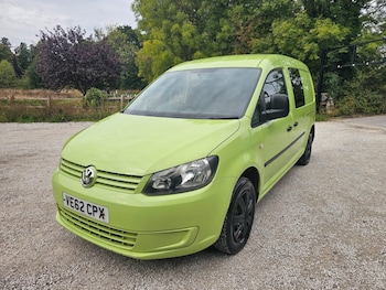 2012 (62) - VOLKSWAGEN CADDY MAXI 2.0 TDI 5 SEATS CAMBELT 10/2026 FACTORY GREEN GENUINE