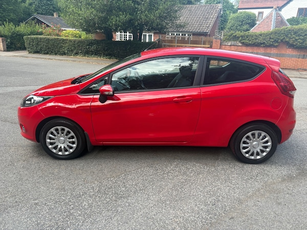 Used Ford Fiesta 2011 for sale - 75074951: Photo 13