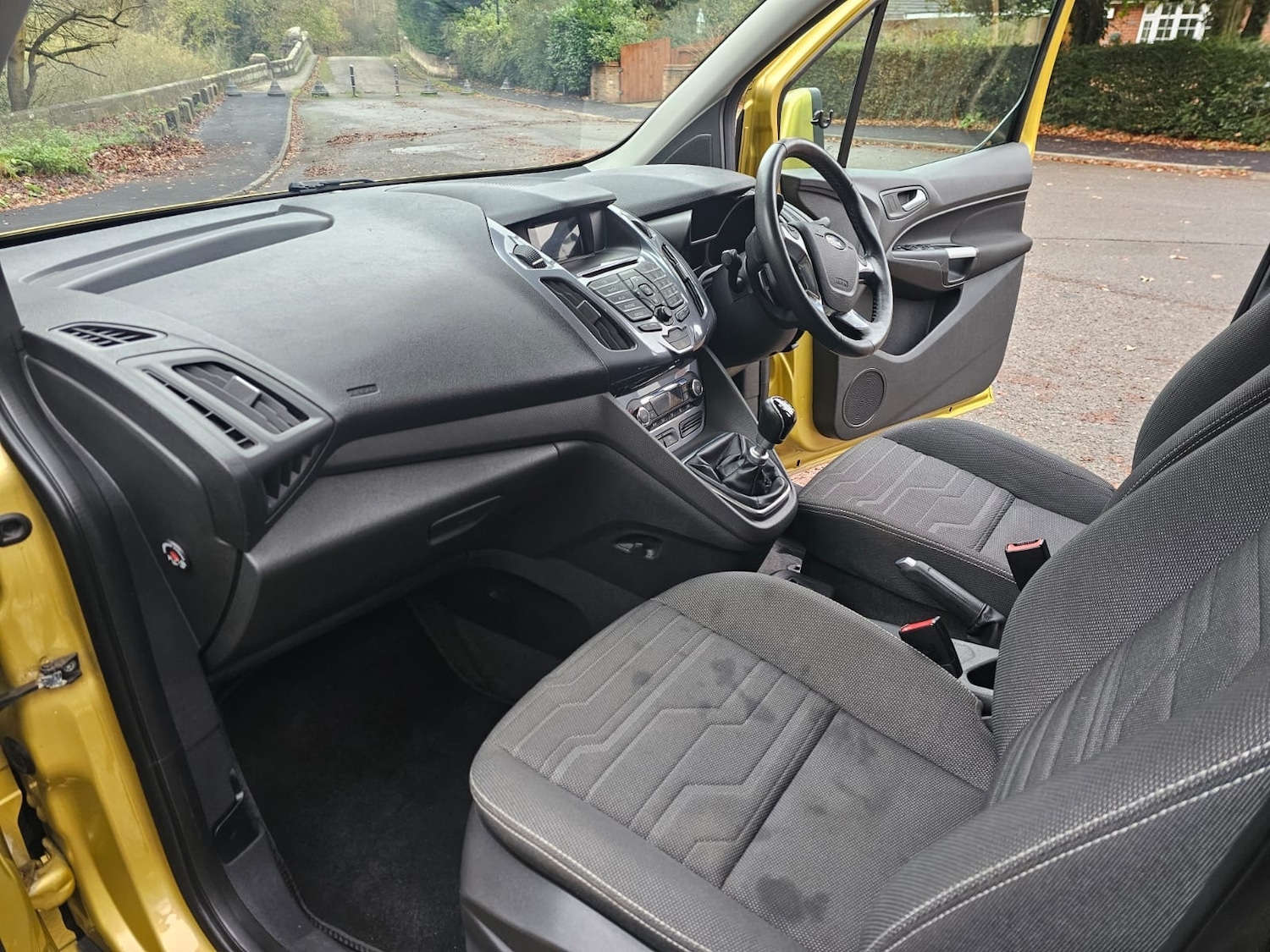 Used Ford Grand Tourneo Connect 2015 for sale - 76687479: Photo 16