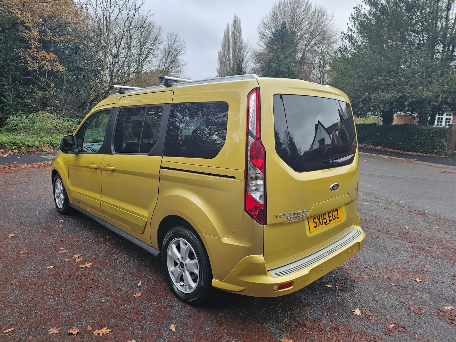 Used Ford Grand Tourneo Connect 2015 for sale - 76687479: Photo 5