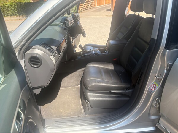 Used Volkswagen Touareg 2009 for sale - 75204040: Photo 7