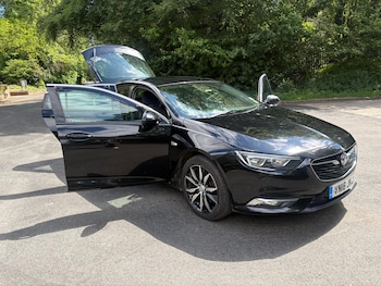 Used Vauxhall Insignia 2018 for sale - 78537642: Photo