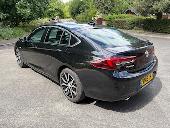 Used Vauxhall Insignia 2018 for sale - 78537642: Photo