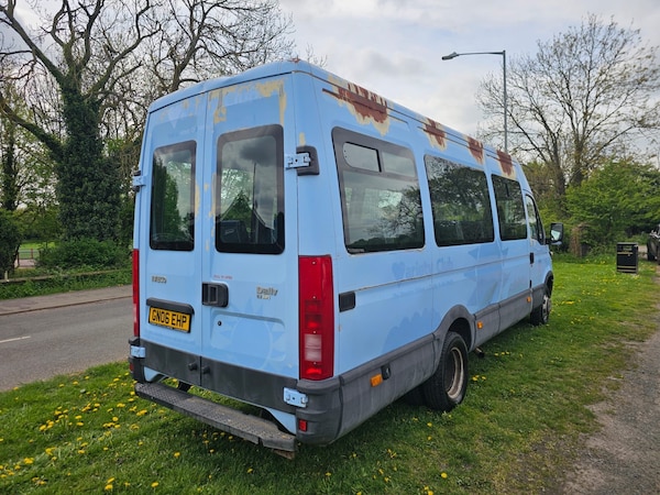 Used Iveco Daily 2006 for sale - 74474047: Photo 5