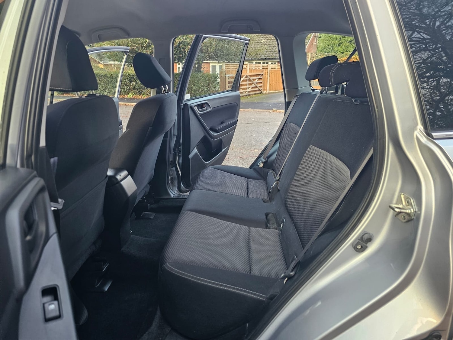 Used Subaru Forester 2015 for sale - 76631081: Photo 8