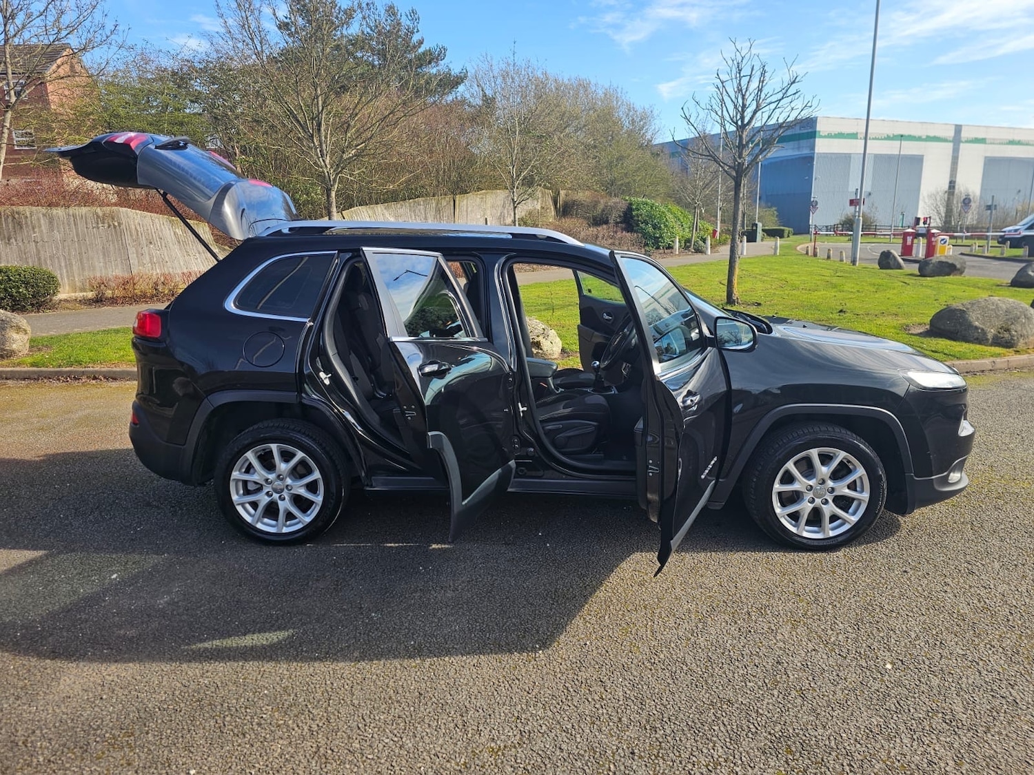 Used Jeep Cherokee 2015 for sale - 77918222: Photo 10