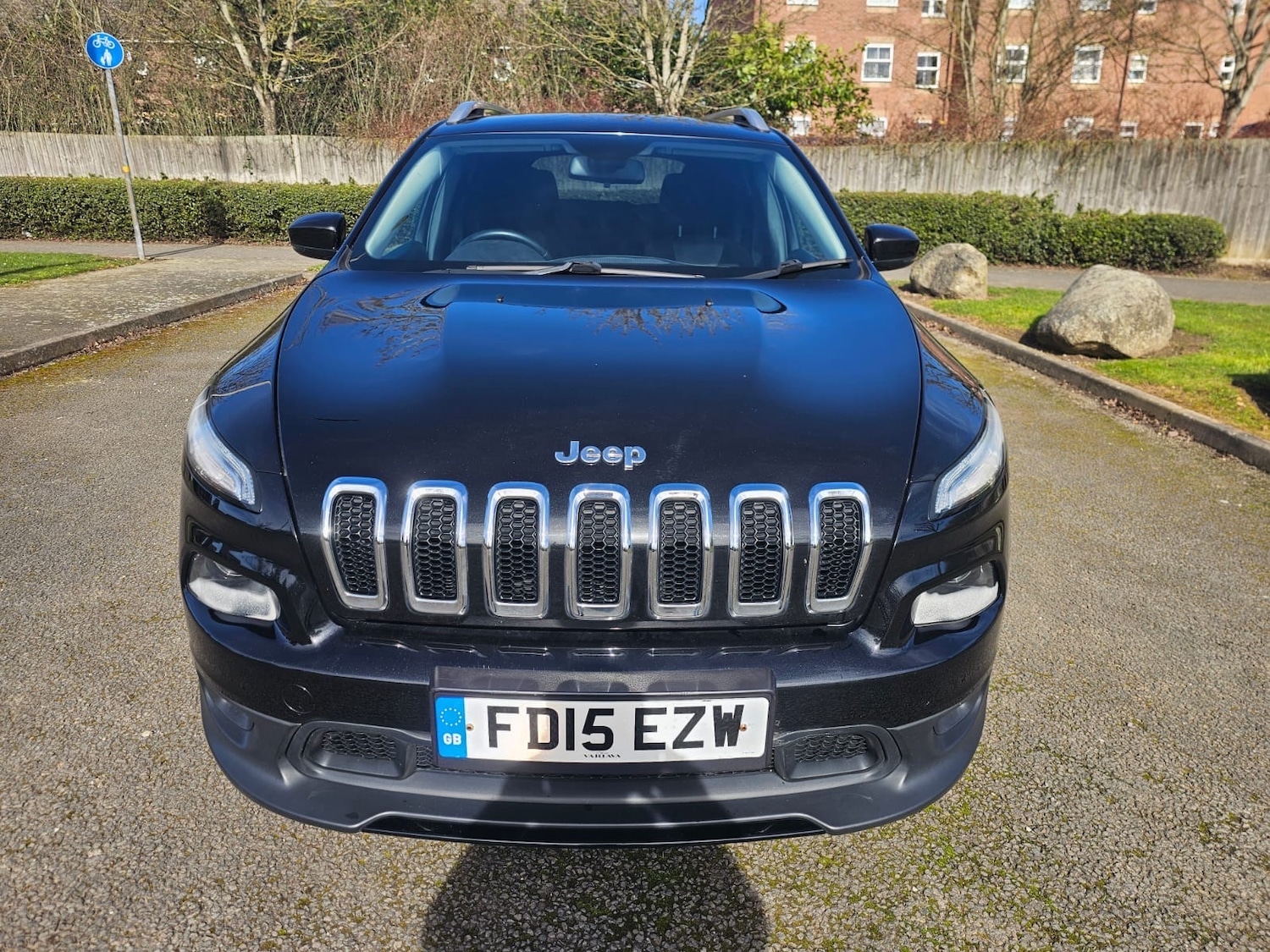 Used Jeep Cherokee 2015 for sale - 77918222: Photo 2