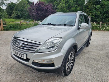 Used Ssangyong Rexton 2015 for sale - 74816408: Photo