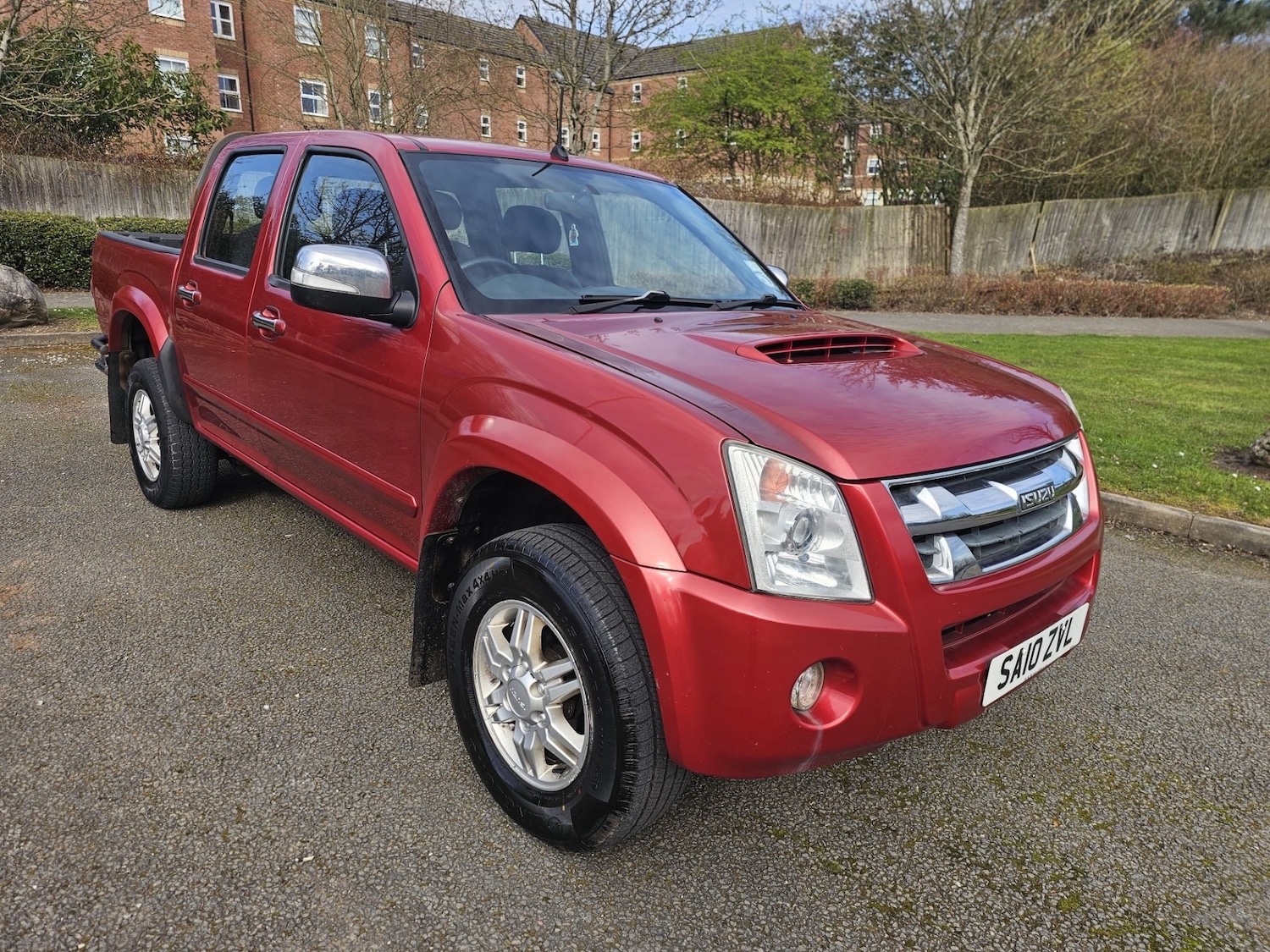 Used Isuzu Rodeo 2010 for sale - 78046627: Photo 1