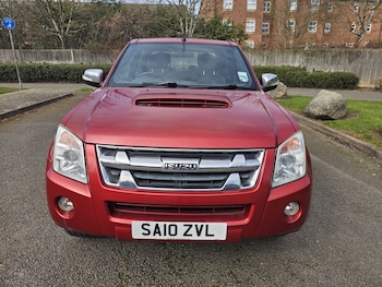 Used Isuzu Rodeo 2010 for sale - 78046627: Photo
