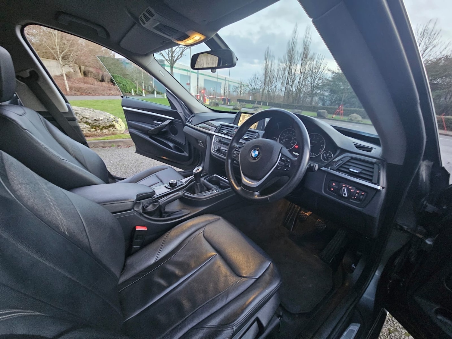 Used BMW 3 Series 2013 for sale - 77186616: Photo 12