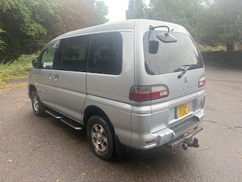 Used Mitsubishi Delica  for sale - 75910688: Photo
