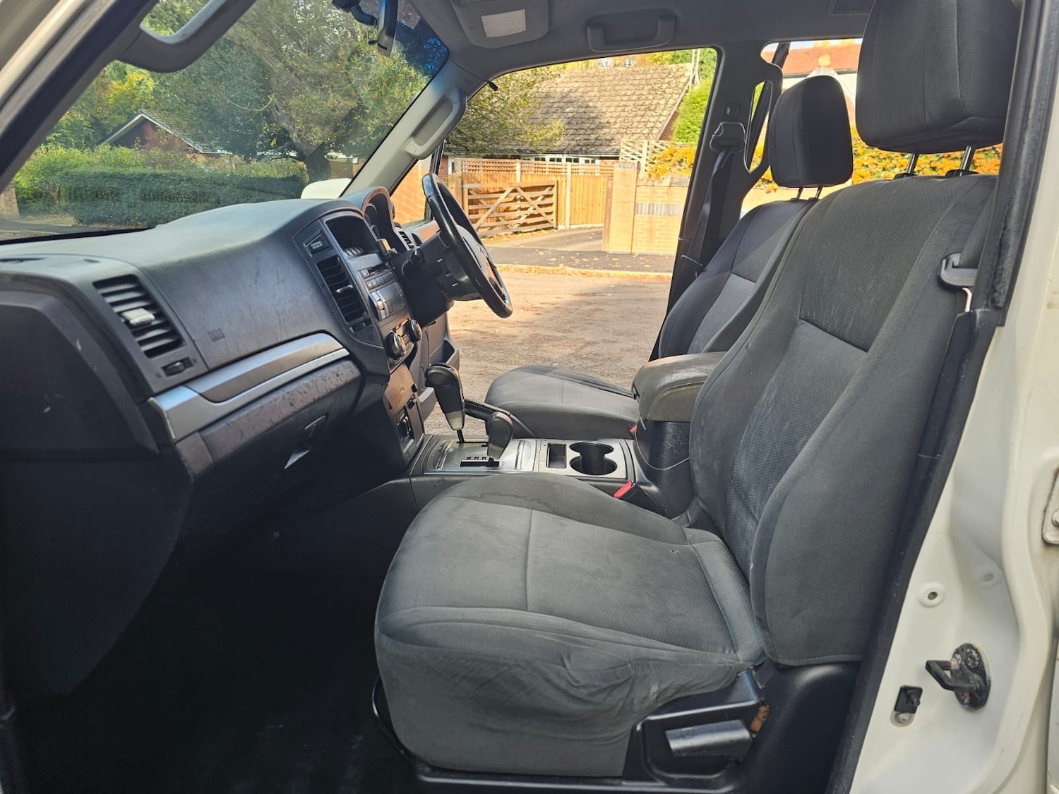 Used Mitsubishi Shogun 2012 for sale - 76387515: Photo 8