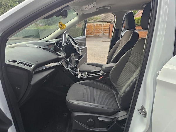 Used Ford Kuga 2018 for sale - 75290232: Photo 8