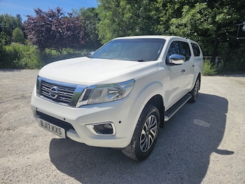 Used Nissan Navara 2017 for sale - 78762845: Photo