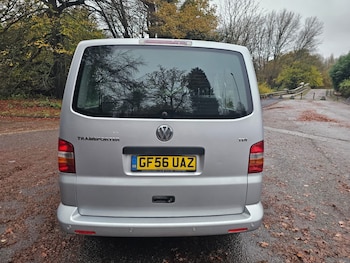 Used Volkswagen Transporter Shuttle 2006 for sale - 76596654: Photo