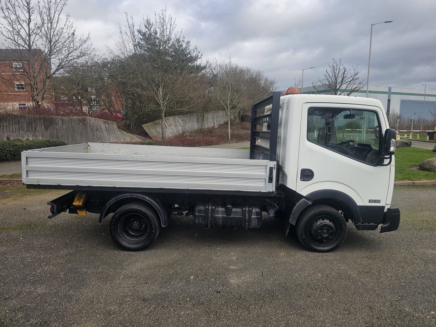 Used Nissan Cabstar 2016 for sale - 77640780: Photo 4