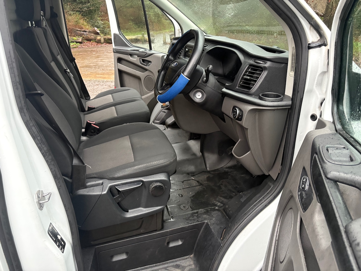 Used Ford Transit Custom 2019 for sale - 76987131: Photo 6