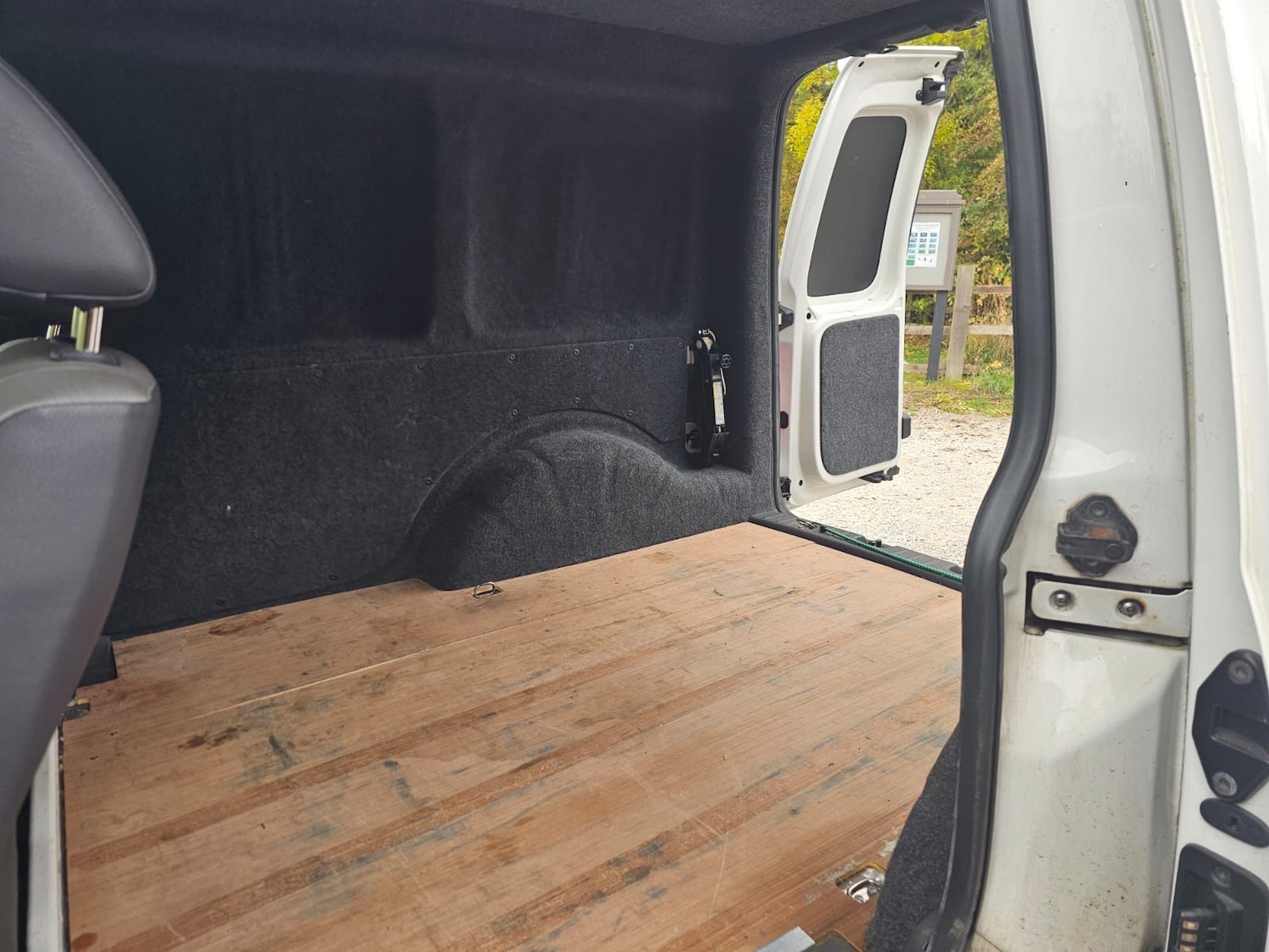 Used Volkswagen Caddy 2017 for sale - 76258121: Photo 8