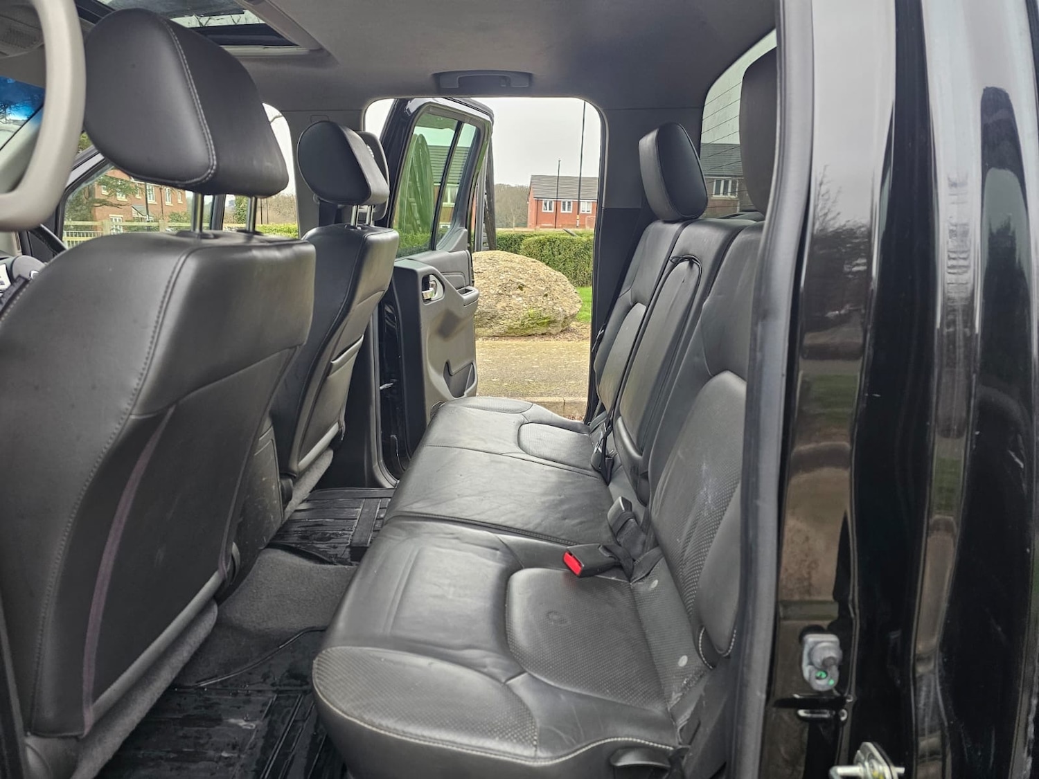 Used Nissan Navara 2014 for sale - 77778235: Photo 10