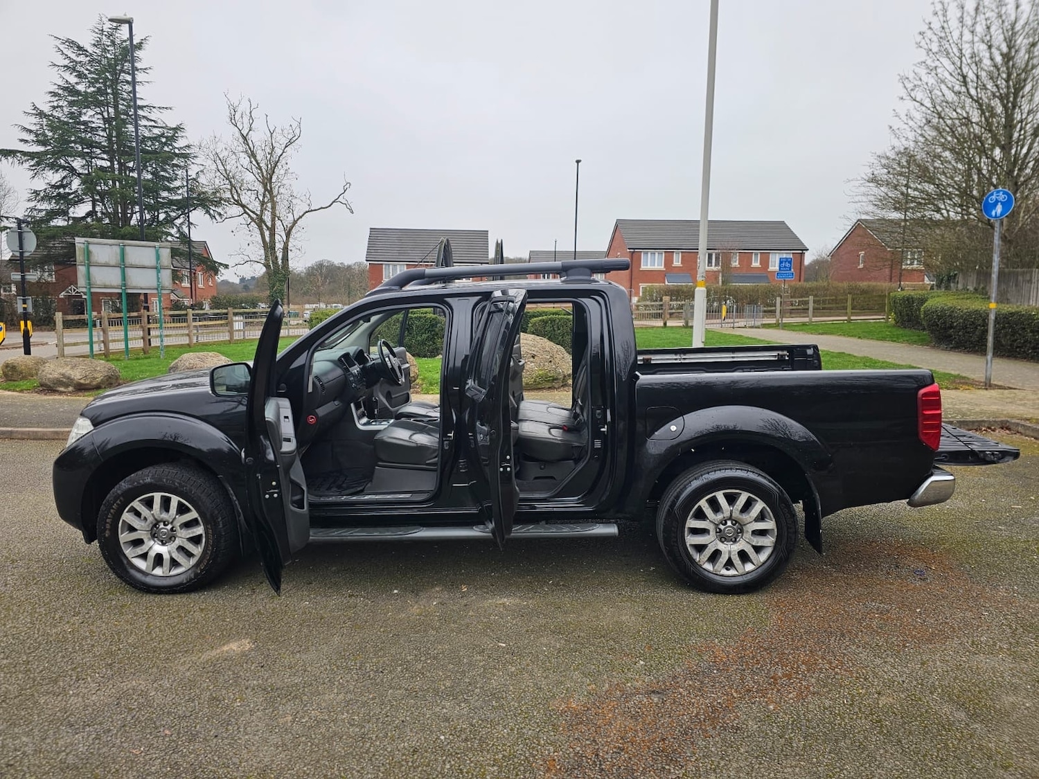 Used Nissan Navara 2014 for sale - 77778235: Photo 15
