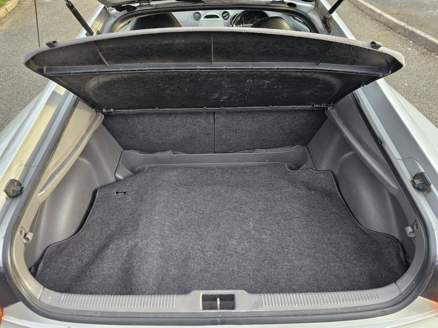 Used Toyota Celica 2001 for sale - 78073552: Photo 9