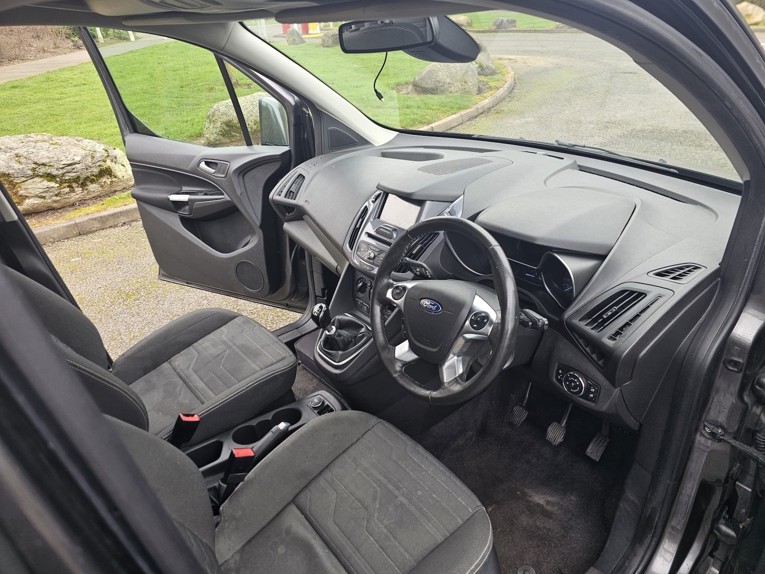 Used Ford Grand Tourneo Connect 2017 for sale - 77804912: Photo 16