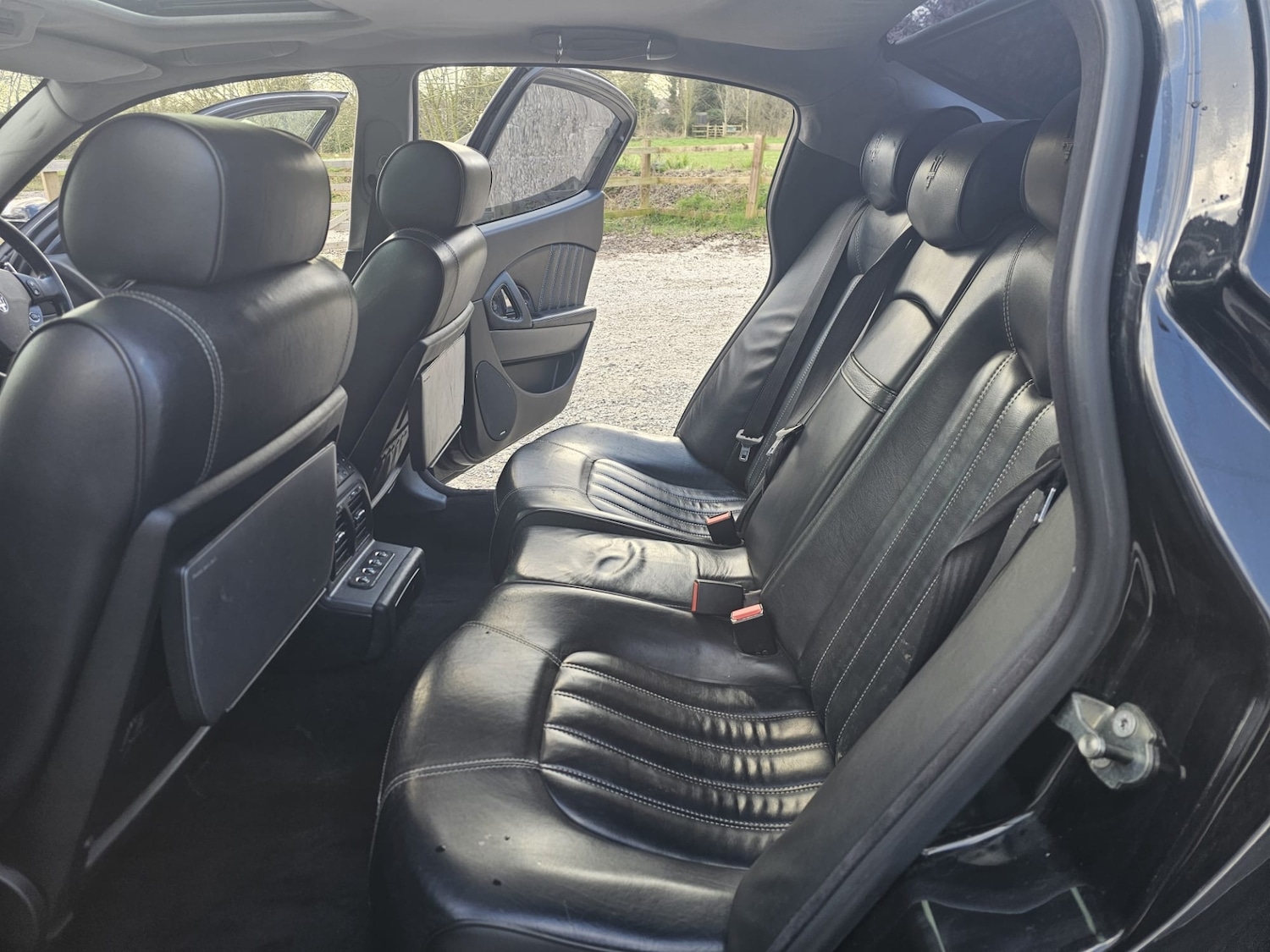 Used Maserati Quattroporte 2004 for sale - 77834195: Photo 11