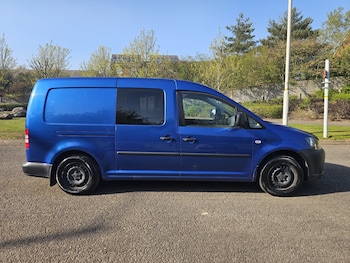 Used Volkswagen Caddy Maxi Life 2013 for sale - 78180118: Photo