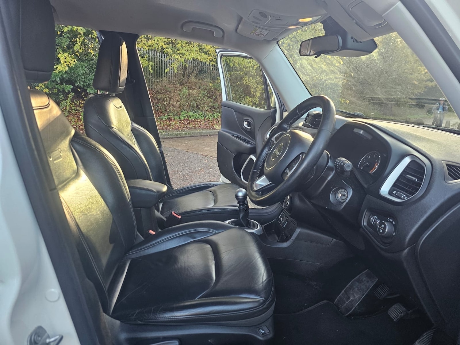 Used Jeep Renegade 2017 for sale - 76786358: Photo 7