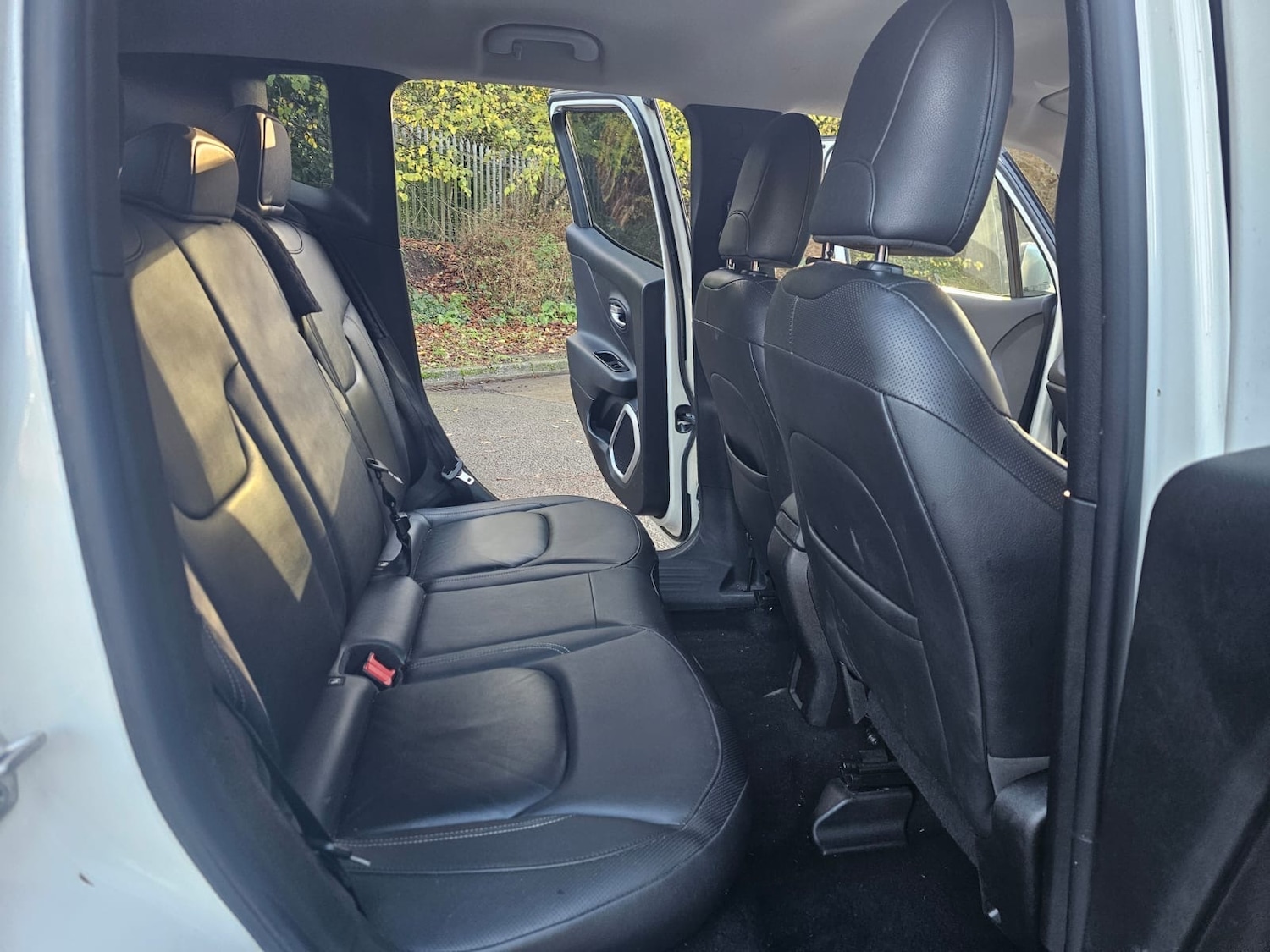 Used Jeep Renegade 2017 for sale - 76786358: Photo 9