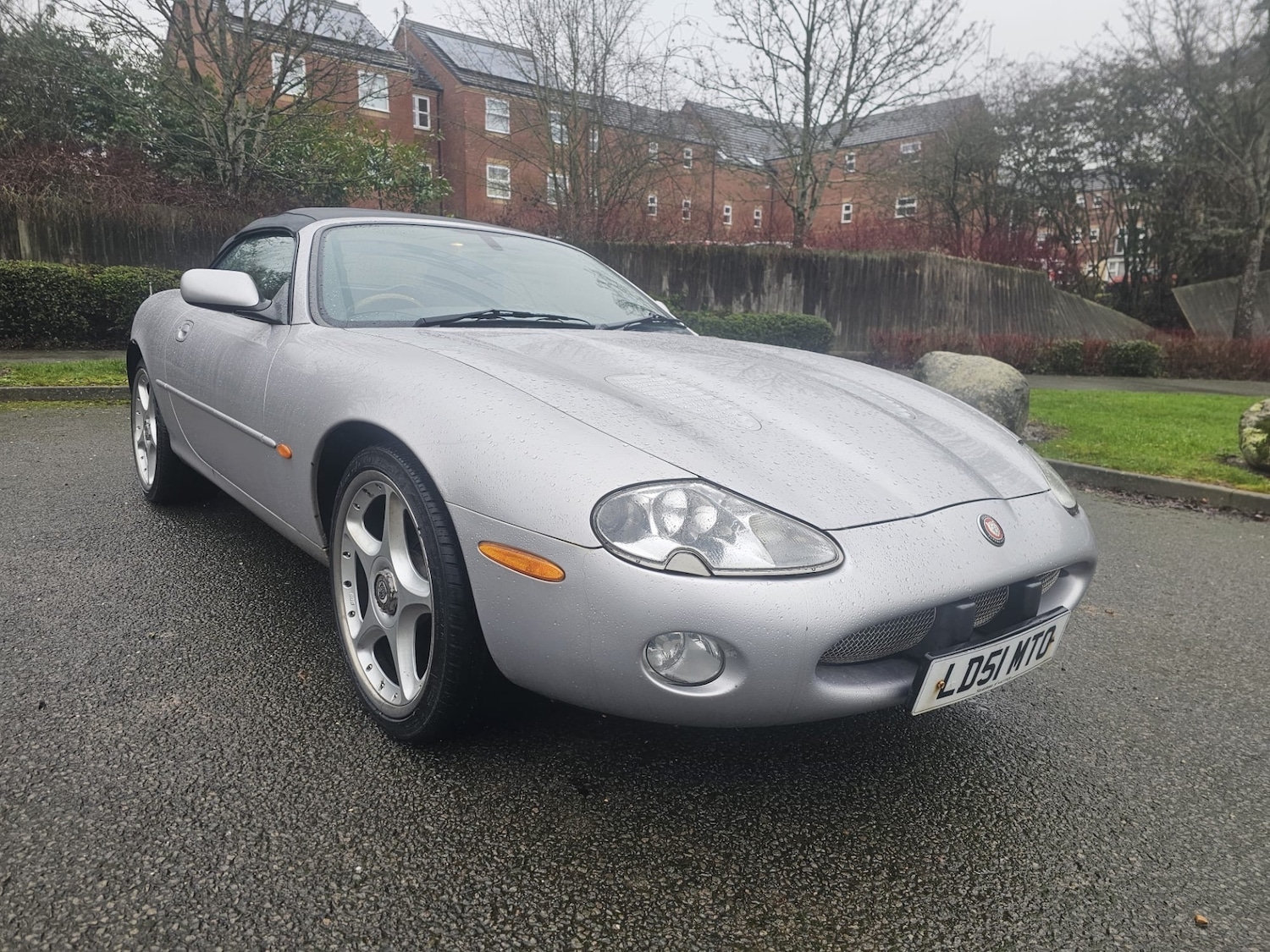 Used Jaguar XKR 2001 for sale - 77482214: Photo 7