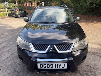 Used Mitsubishi Outlander 2009 for sale - 76134585: Photo 2